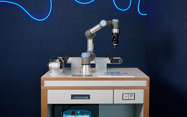 Cellule formation robotique UR3e:Starter